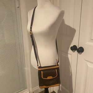 Rioni crossbody NWT